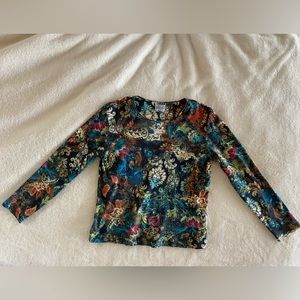 Chico’s long sleeve multi color crew neck top. Like new.